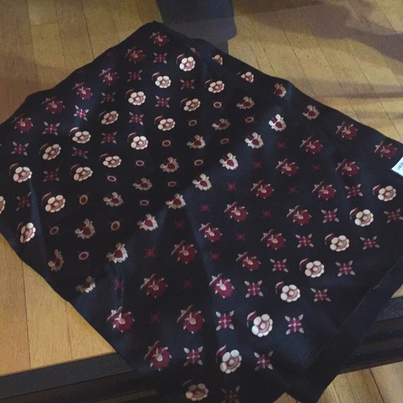 Laura ashley Silk scarf - Picture 3 of 4